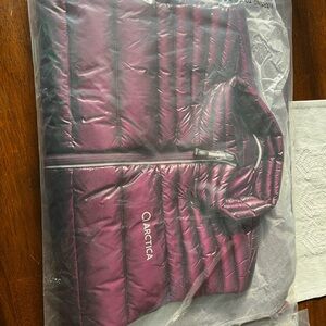 Arctica Down vest